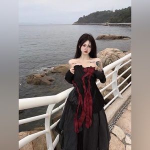 Black Red rose dress